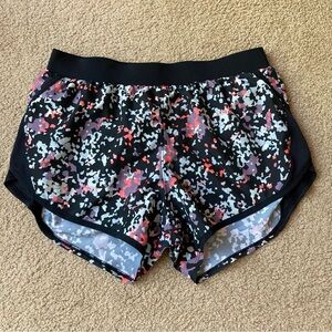 Under Armour Women’s Fly-by Shorts Running Athletic Small Multi Print Floral